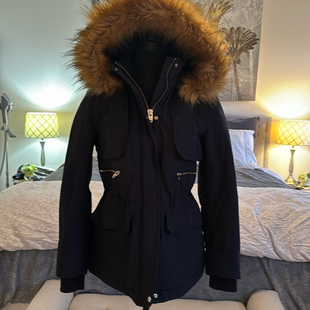 EUC Zara black fitted parka with faux fur hood - size S